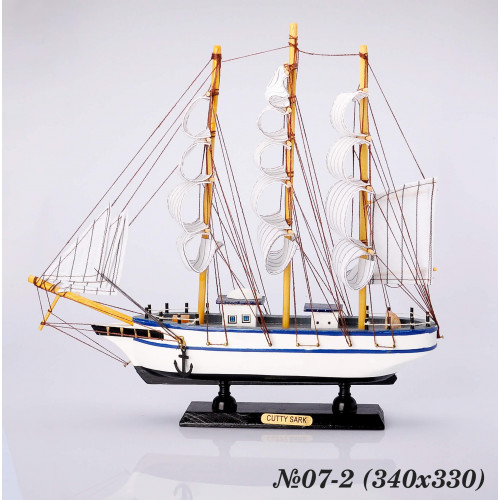 Дерев'яний корабель / вітрильник 34х33 №07-2
