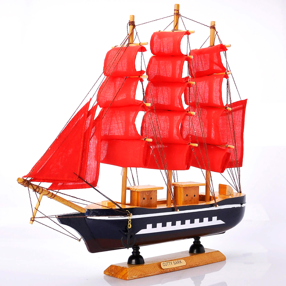 Деревянный корабль Парусник 33 см №07 красные паруса