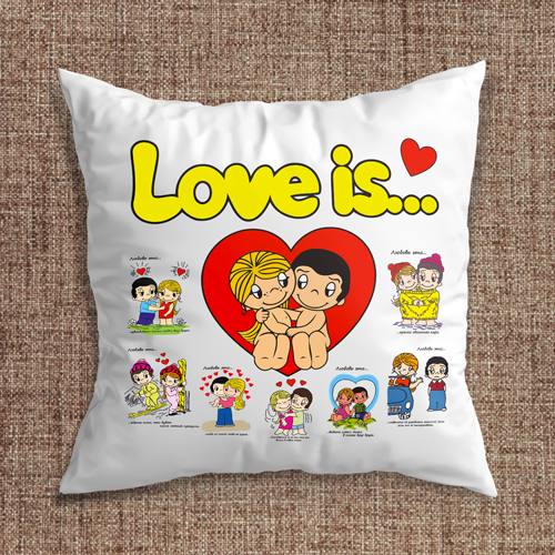 Подушка Любовь LOVE IS…