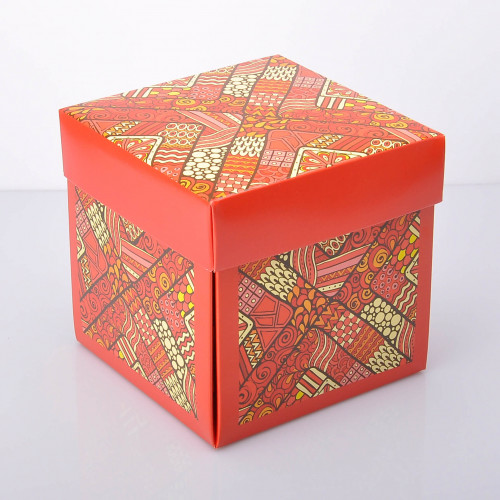 Подарочная коробка "красная"