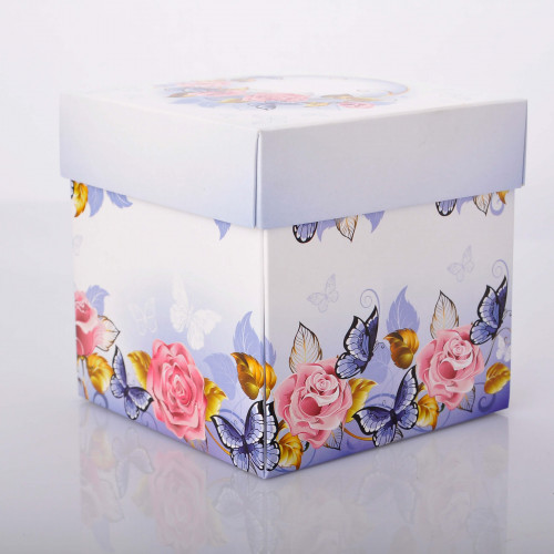 Упаковка для чашки 330 мл з картону з кришкою (квіти, метелики)